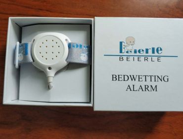 The light and ring remind the child of the bedwetting alarm (Option: 2Style)